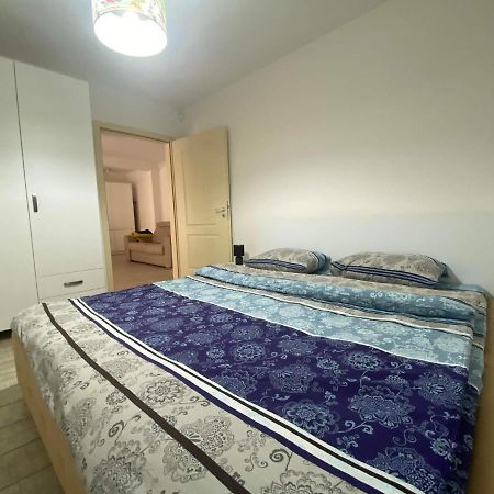 The Best Apartament Central Хунедоара Екстериор снимка